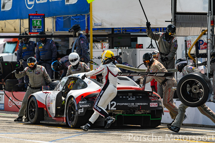 #912 Porsche 911 RSR driven by Earl Bamber and Laurens Vanthoor