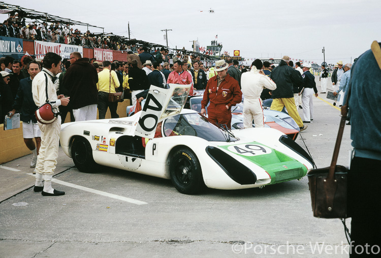 #49 Porsche 907 KH