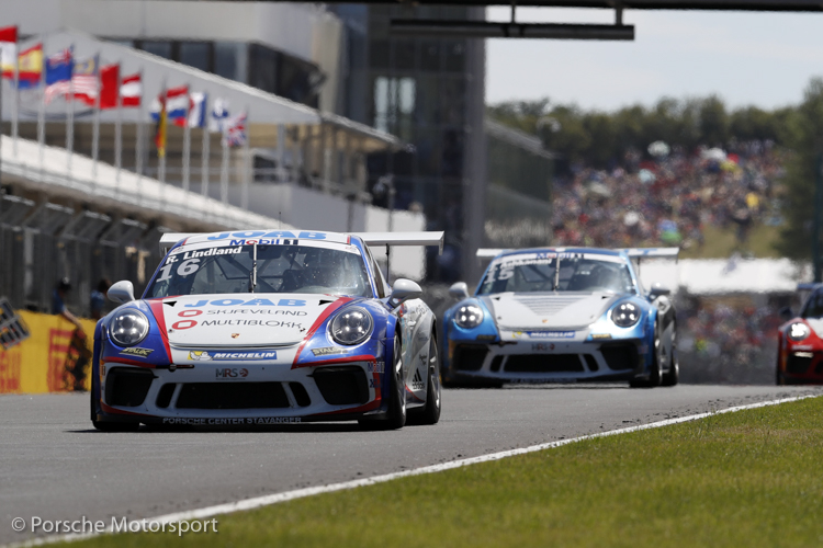 Roar Lindland passes the pits and grandstand during the Supercup race at the Hungaroring on 30 July 2017 Roar Lindland passes the pits and grandstand during the Supercup race at the Hungaroring on 30 July 2017