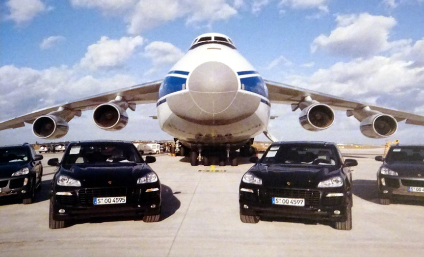 Porsche Cayenne 957 launch vehicles and An-124