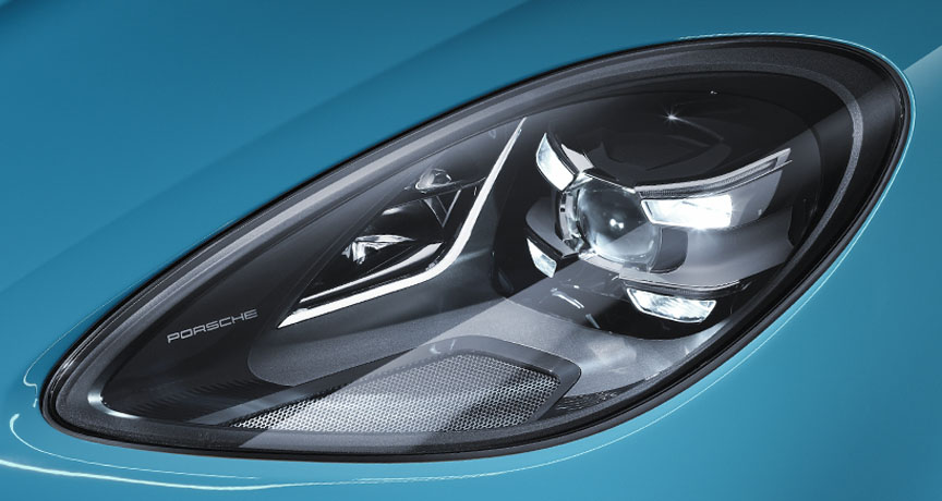 Porsche Macan 95B.2 headlight