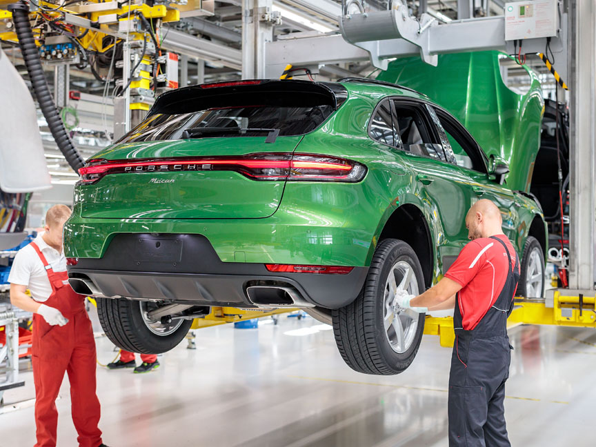 Porsche Macan 95B.2 production