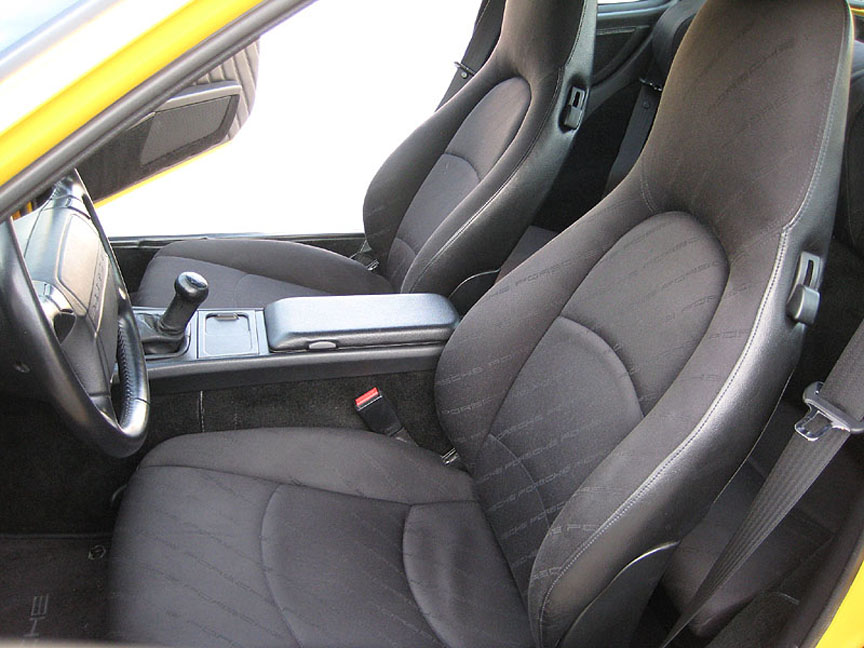 seats mounted to 968