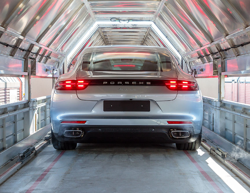 Porsche Panamera 971 rail transportation