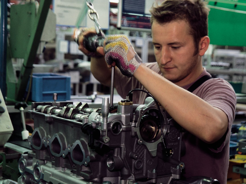 Porsche Boxster 986 engine manufacturing