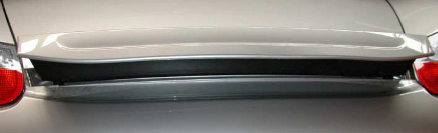 Porsche Boxster 986.2 rear spoiler erected