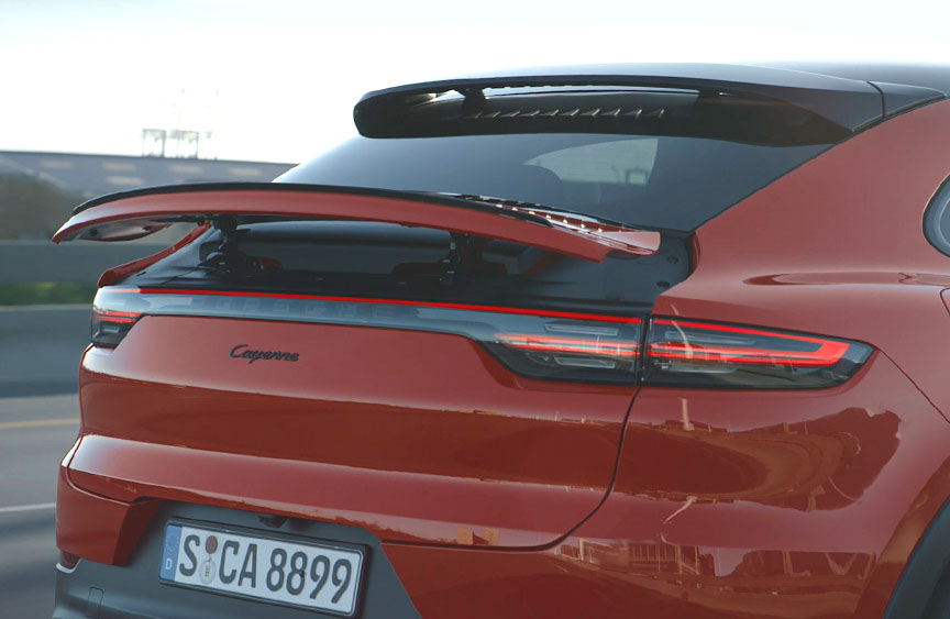 2019/2020 Porsche Cayenne Coupe rear spoiler up