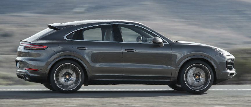 2019/2020 Porsche Cayenne Coupe in motion, side view