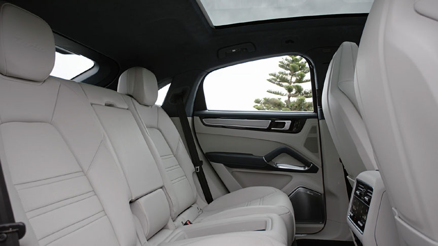 2019/2020 Porsche Cayenne Coupe rear seats