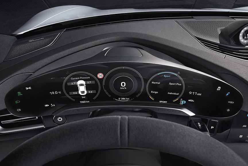 2020 Porsche Taycan instruments