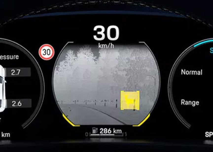 2020 Porsche Taycan night view assistant