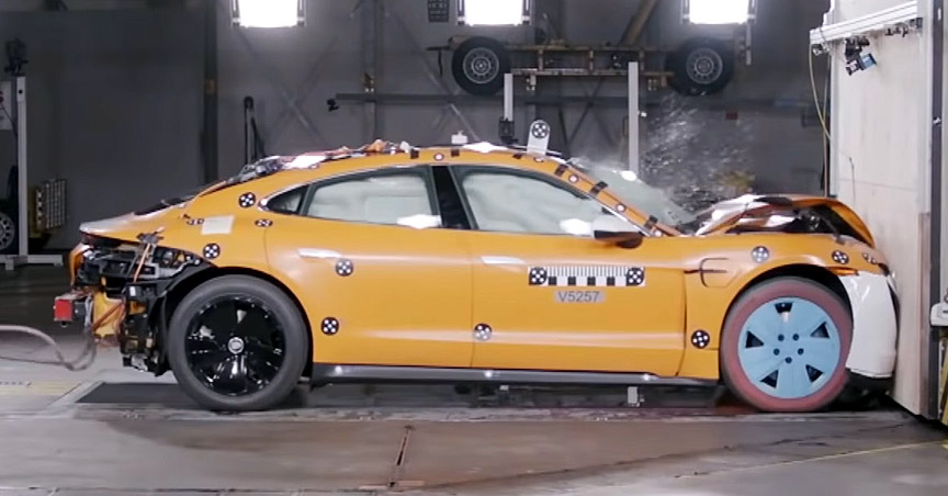 Porsche Taycan crash test