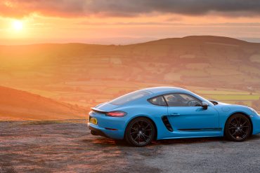 Porsche 718 Cayman T (2020) – Specifications