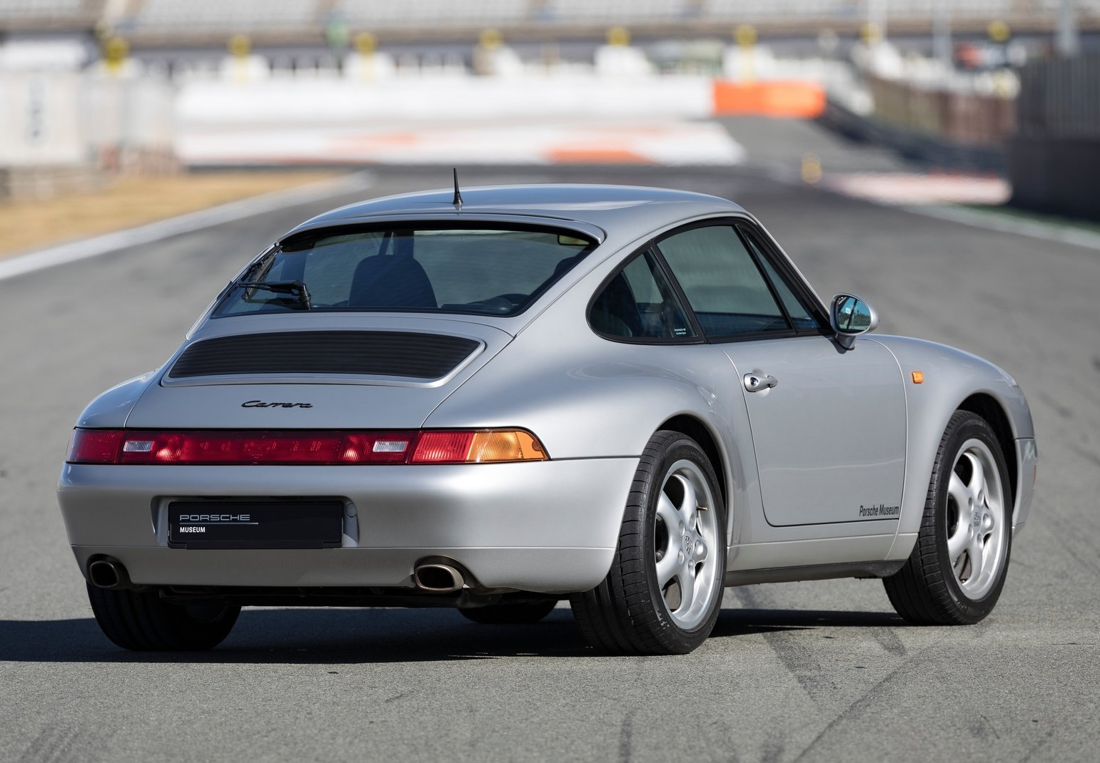 Porsche 911 (993) Sales & Production Numbers - Stuttcars