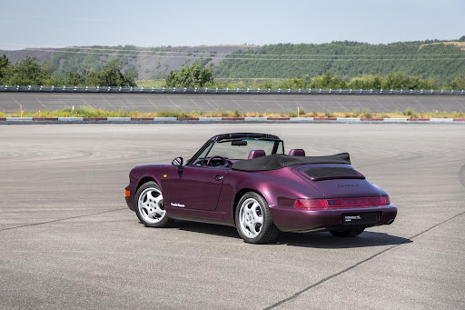 Burago 1993 Porsche 911 Carrera VIOLET 3760 1:18 + BOITE ETAT NEUF