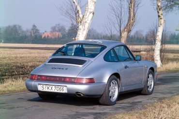 Porsche 911 Carrera 4 Coupe (1992) – Specifications