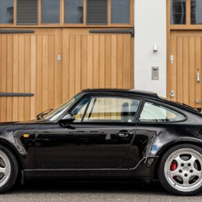 Porsche 911 Turbo 3.6 Coupe (1993) – Specifications