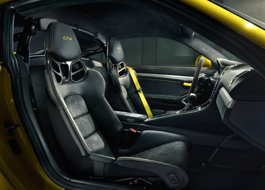 Porsche Cayman 981 GT4 cockpit, bucket seats