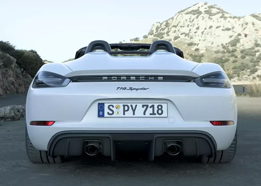 2020 Porsche 718 (982) Spyder rear view