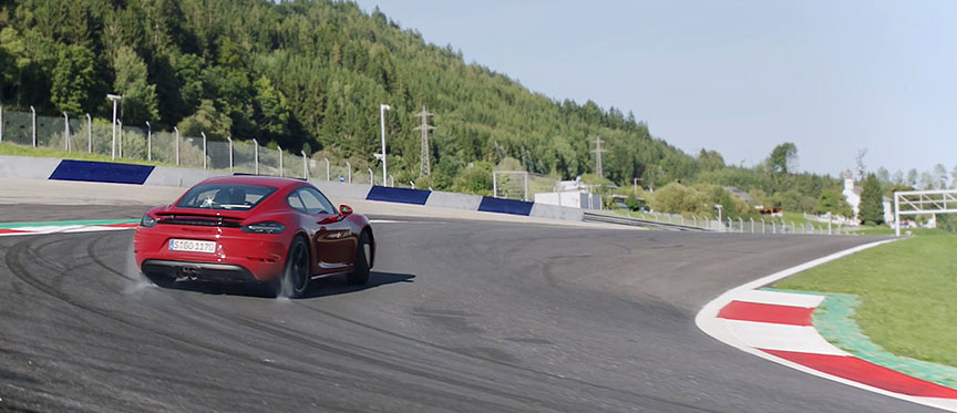 2018 Porsche 718 Cayman GTS drift