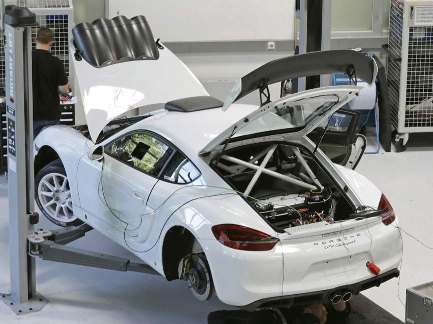 Porsche Cayman 981 GT4 Rally car prototype