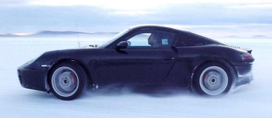 Porsche Cayman mule based on 911