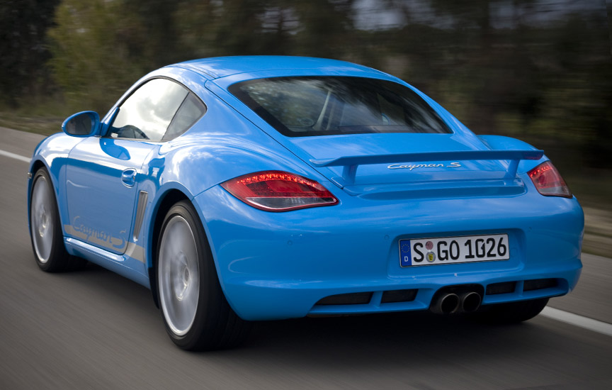 Blue Porsche Cayman 987.2