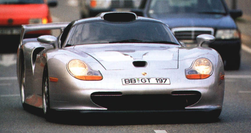 Porsche 911 GT1 Evo (996) street version