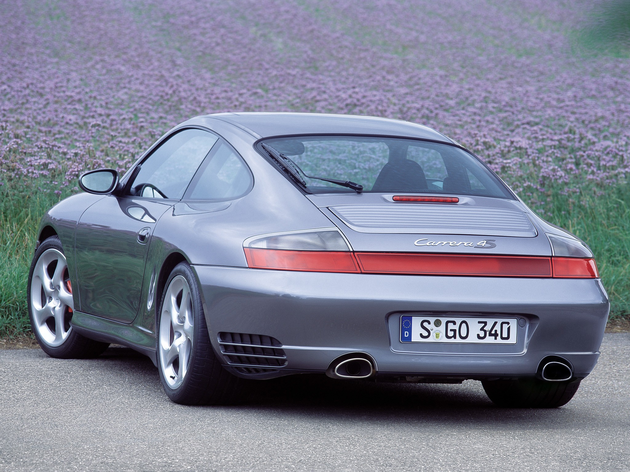 Porsche 911 Carrera 4S Coupe (996) (2005) – Specifications & Performance -  Stuttcars