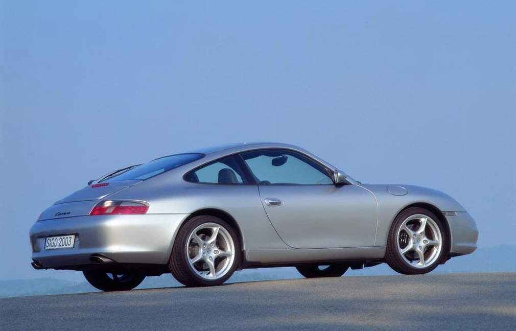 Porsche 911 Carrera Coupe () (2003) – Specifications & Performance -  Stuttcars