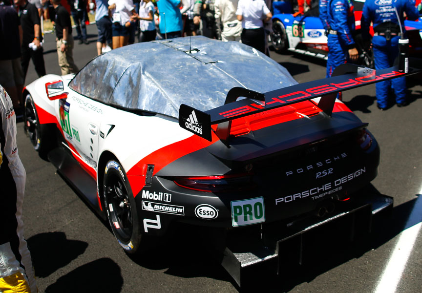 2017 Le Mans 24h, Porsche 911 991.2 RSR under heat shield waiting for the start