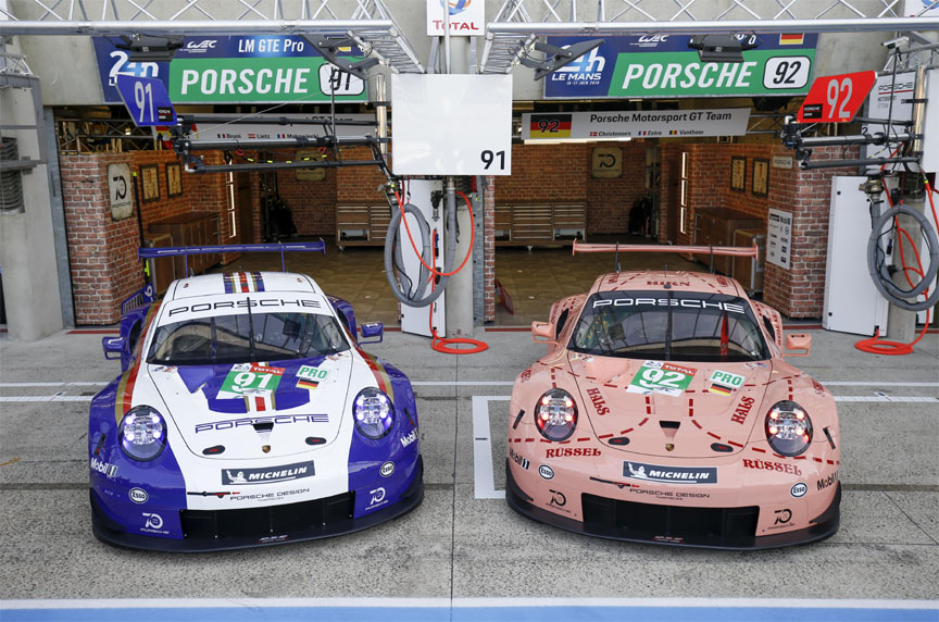 2018 Le Mans test day, two Porsche 911 RSR in historic liveries