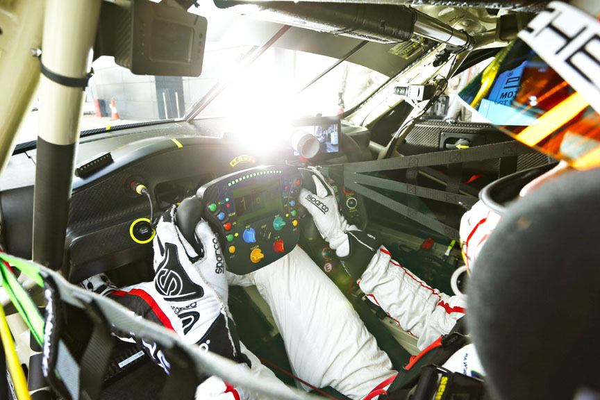 Porsche 911 991.2 RSR cockpit/dashboard