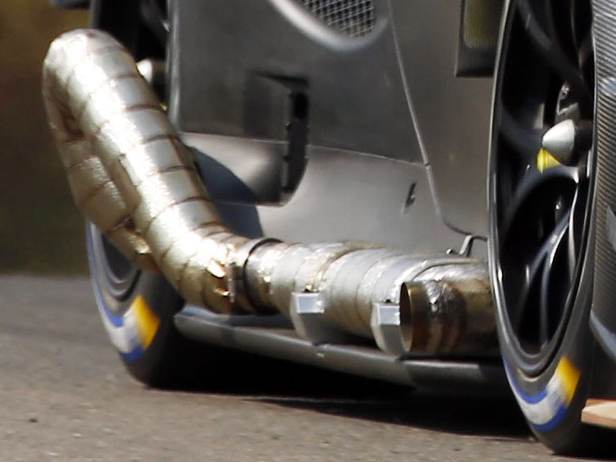 Porsche 911 991 RSR 4.2 prototype side exhaust