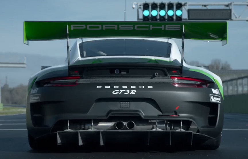 Porsche 911 991.2 GT3 R rear view