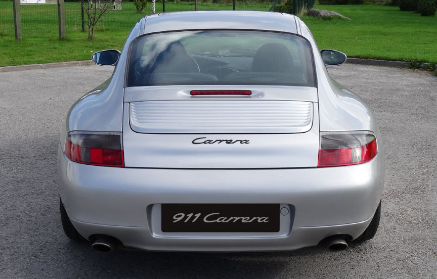 Porsche 911 996 Carrera 3.4 Coupe rear view