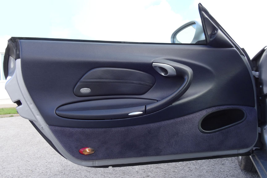 Porsche 911 996 basic door panel, without speaker