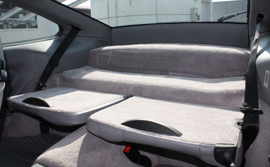 Porsche 911 996 rear seats folded down