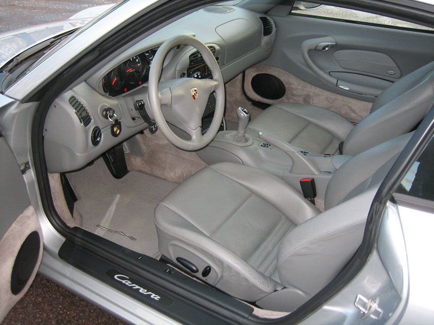 Porsche 911 996 interior