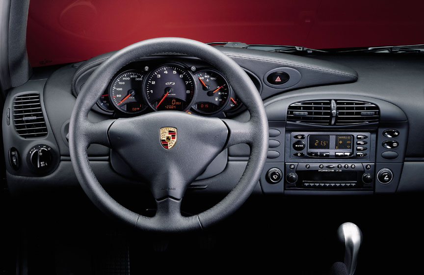 Porsche 911 996.1 GT3 interior, steering wheel