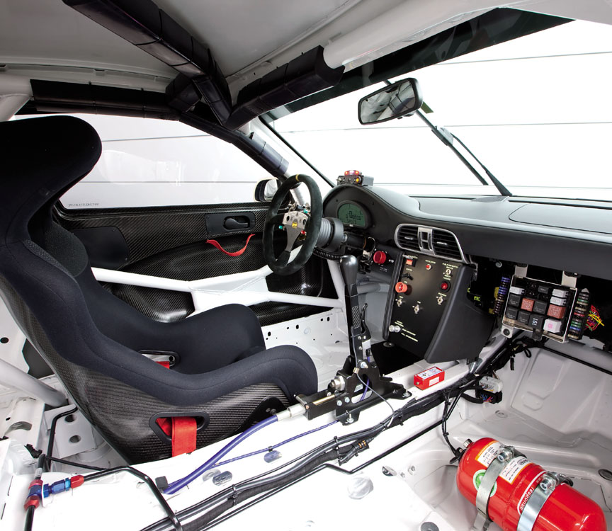 Porsche 911 997.2 GT3 Cup 3.8 cockpit 2010