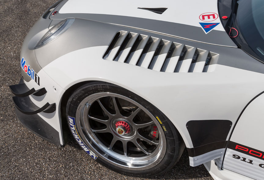 Porsche 911 997 GT3 R 2013 spec front wing louvres