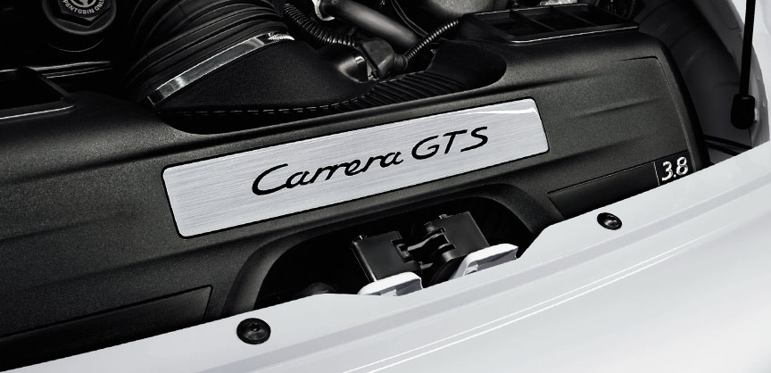 Porsche 911 997 Carrera GTS engine room