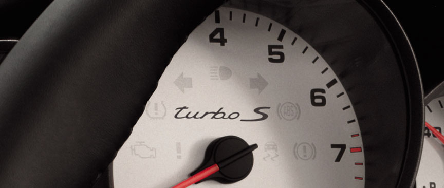 Porsche 911 997 Turbo S logo on tacho