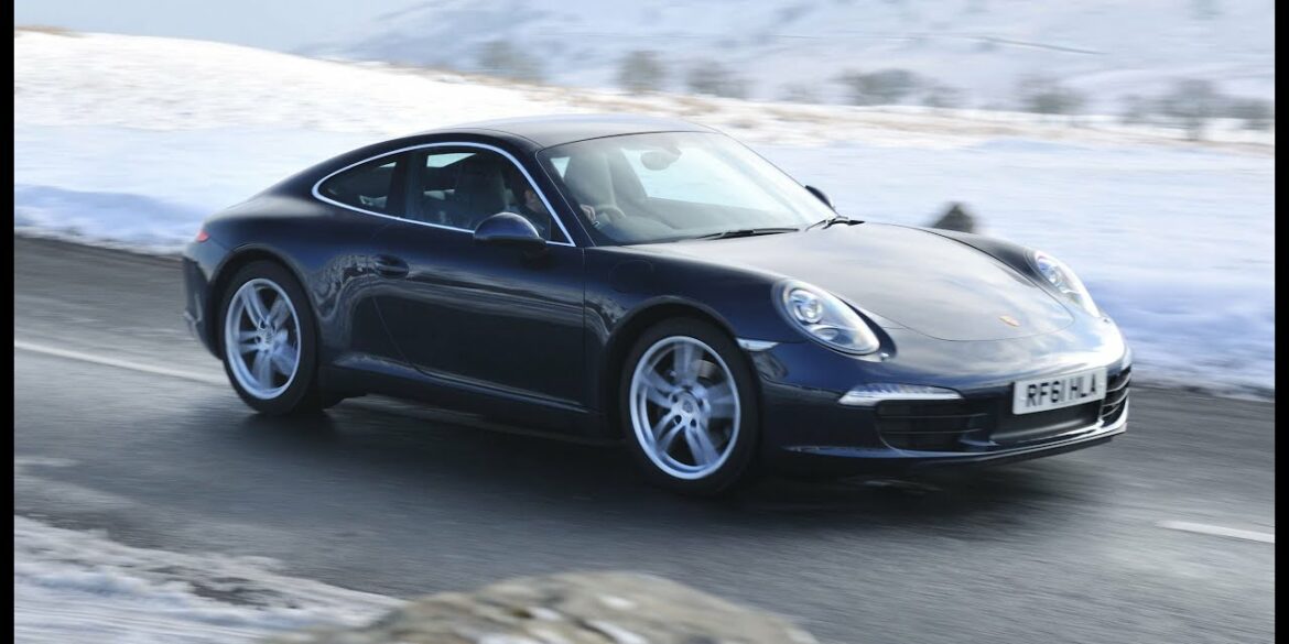EVO Magazine Reviews the 2012 Base Carrera 