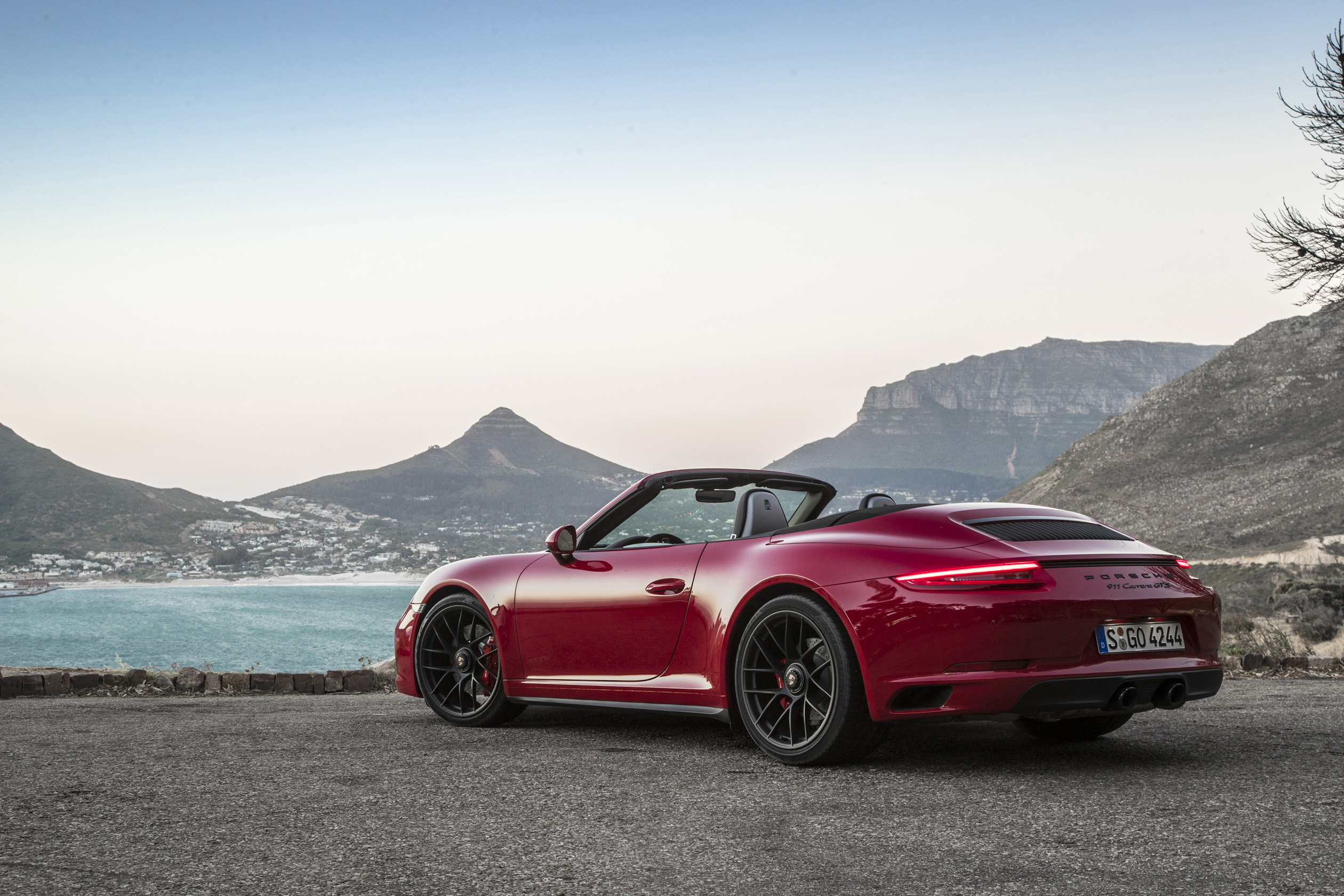 Porsche 911 Carrera GTS Cabriolet (991.2)