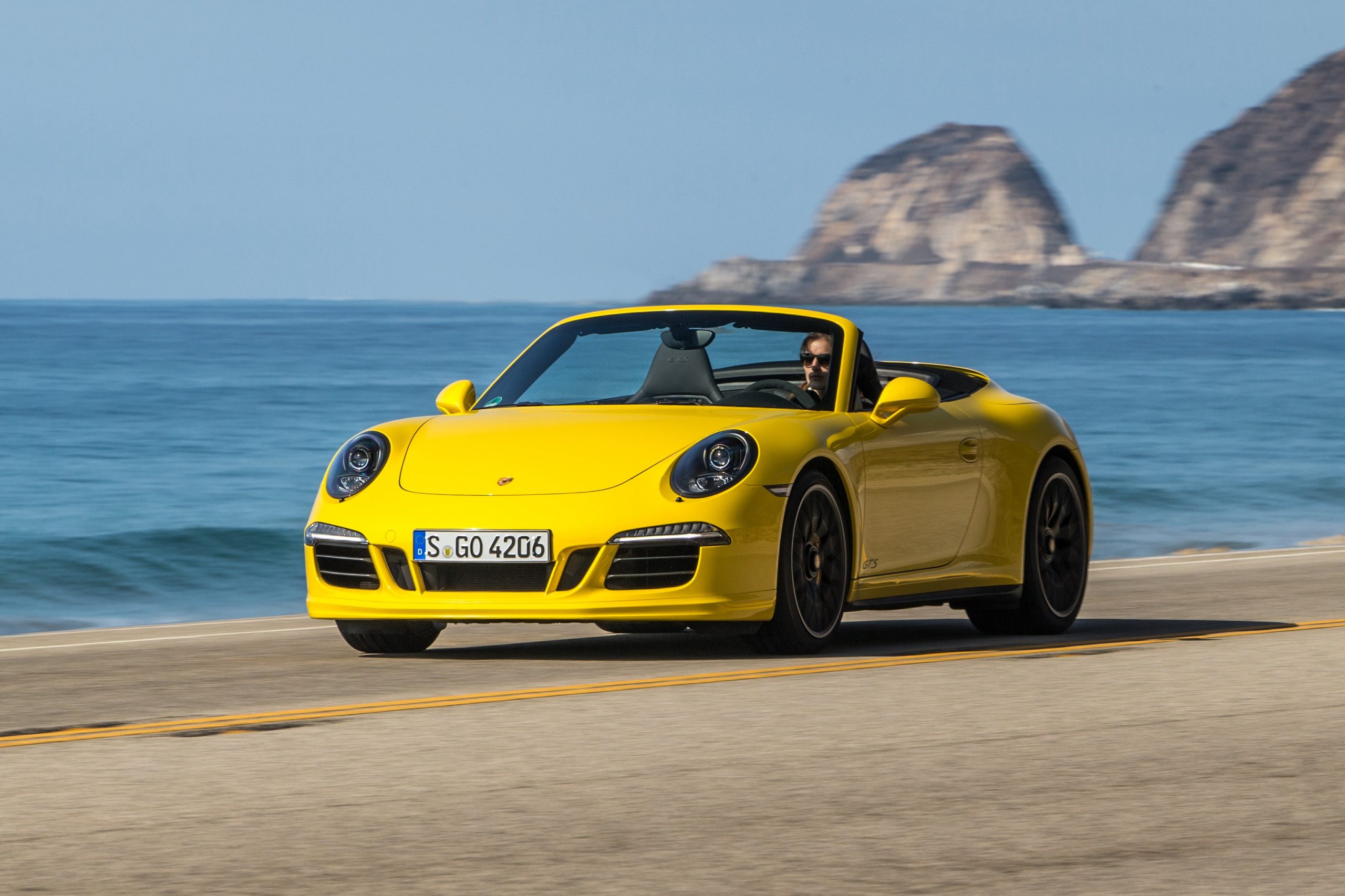 Porsche 911 Carrera GTS Cabriolet (991) (2016) – Specifications &  Performance - Stuttcars