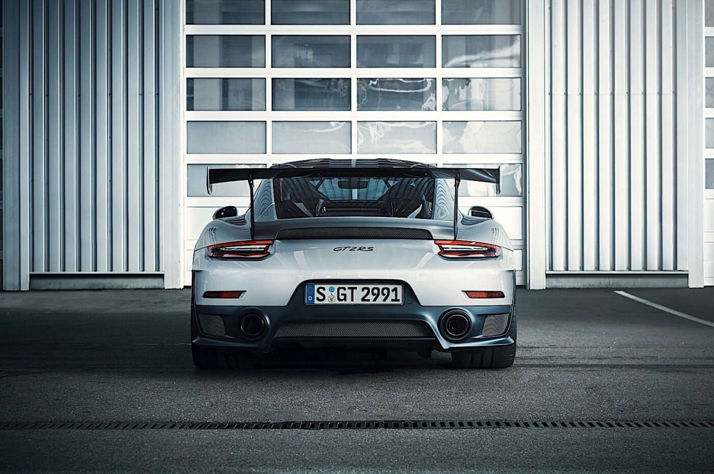 Porsche 911 GT2 RS (991.2) (2019) Specifications & Performance