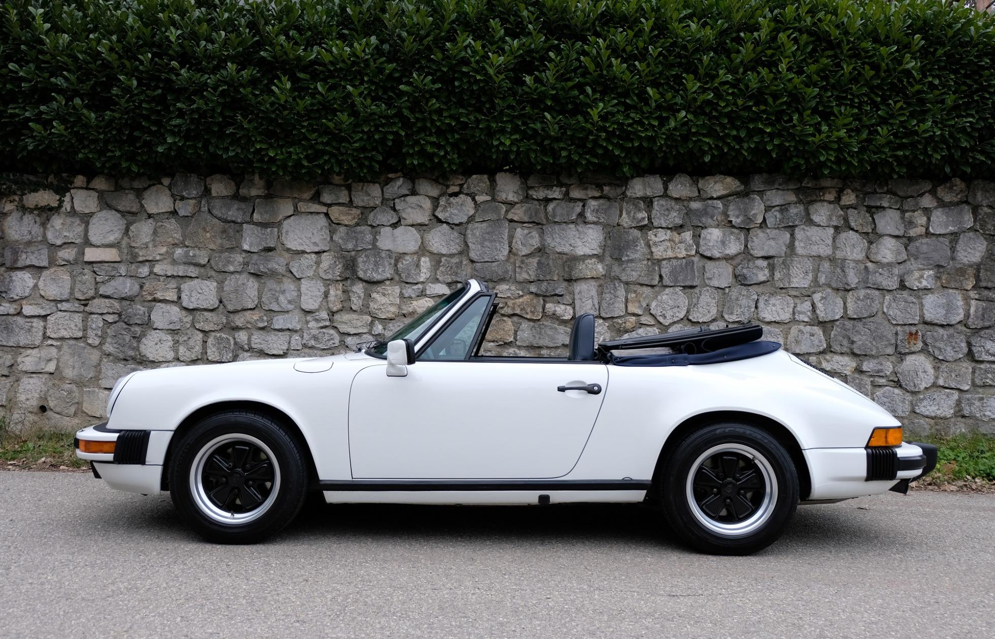 Porsche 911 Carrera  Cabriolet (1984-1989) – Pictures & Gallery -  Stuttcars