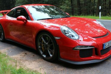 Porsche 911 GT3 (991.1) European Test Drive & Review